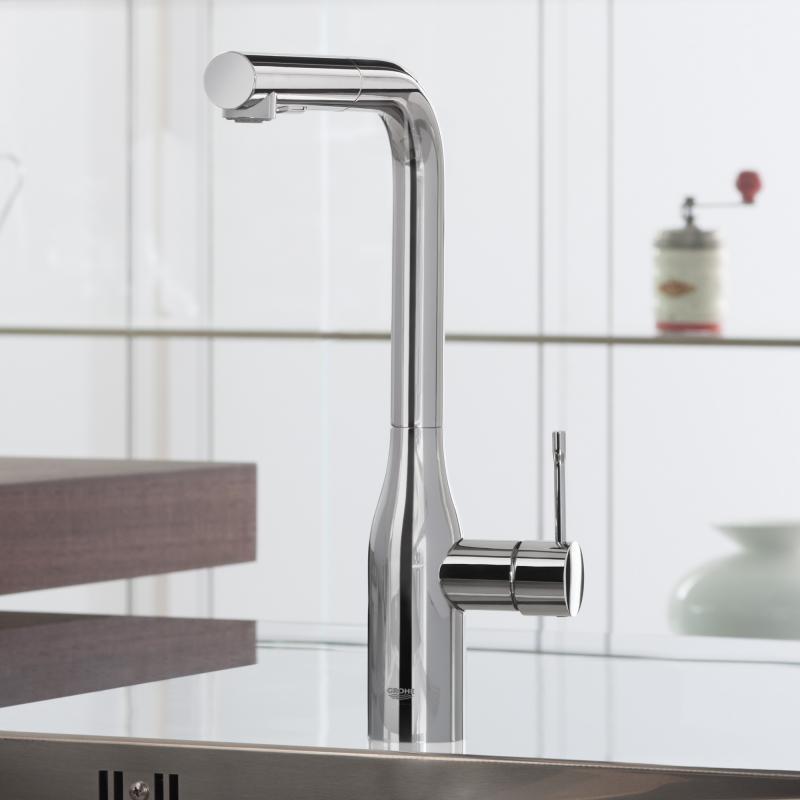 GROHE Essence Смеситель однорычажный для мойки 30270000