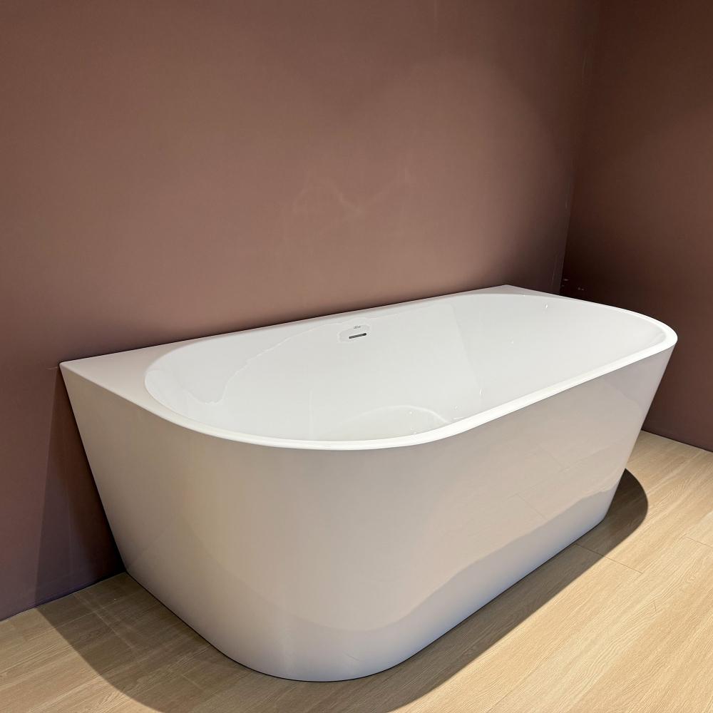 Ванна отдельностоящая акриловая REIN 9207 1700*750*580 мм